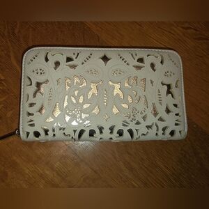 IMO Zip-Around Beige Women's Wallet with Perforated Gold Underlay